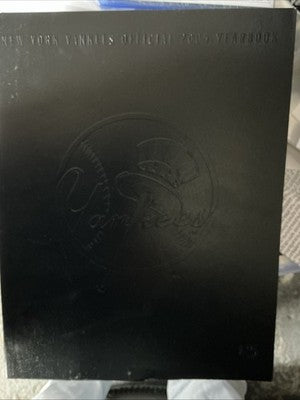 2005 New York Yankees Official Yearbook MLB