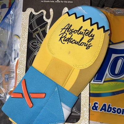 Absolutely Ridiculous Elly De La Cruz The Simpsons Sliding Mitt