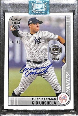 2022 Topps Archives Signature Series Active Player Gio Urshela Auto