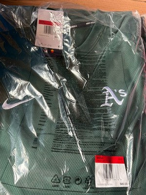 Oakland Athletics  Nike Authentic Collection Performance Long Sleeve Large