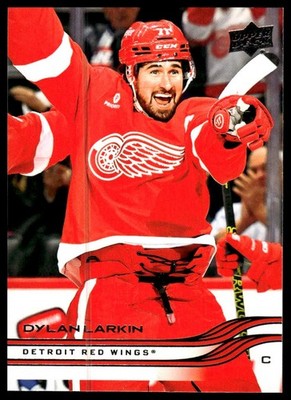 2025-26 Upper Deck #62 Dylan Larkin
